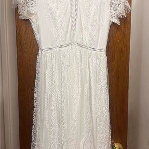 Elegant White Lace Dress
